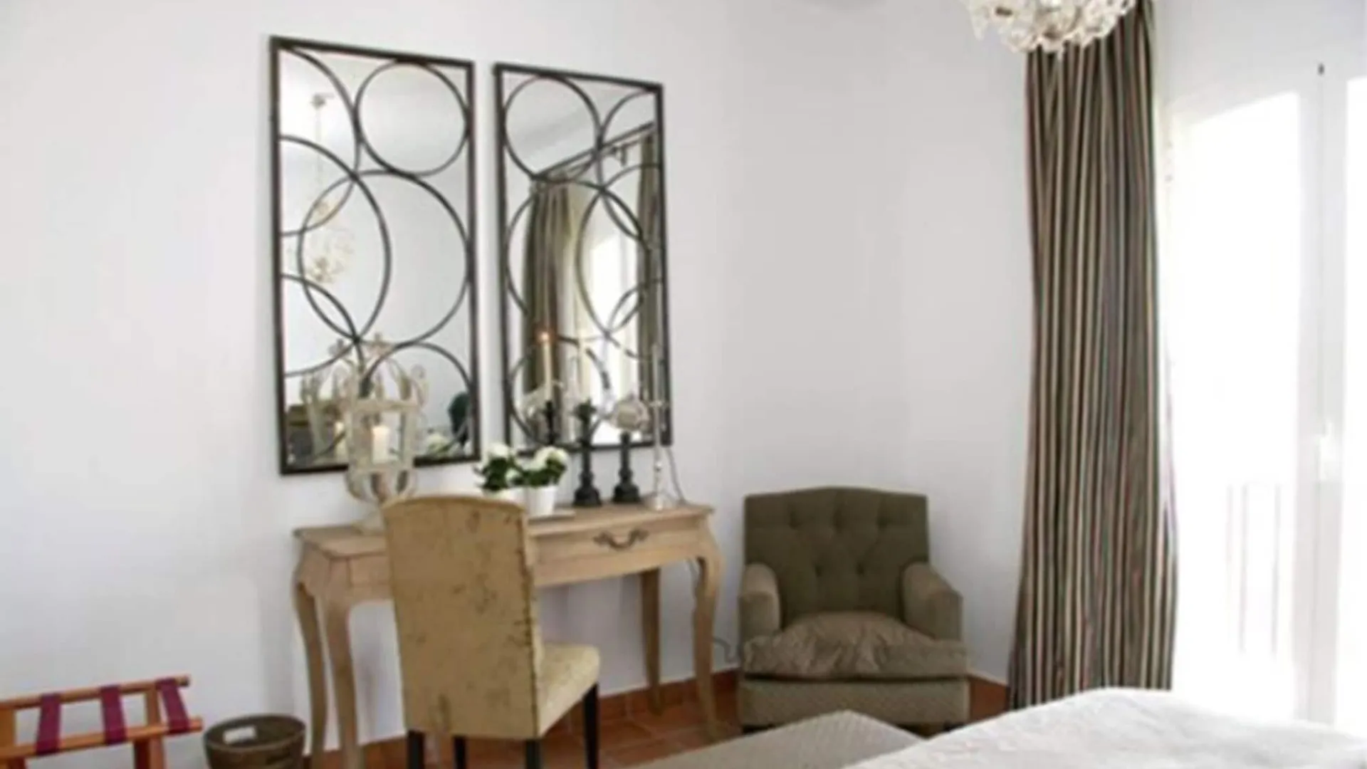 B Bou Hotel Cortijo Bravo Velez Malaga